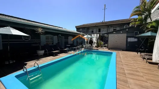 Imóvel Comercial com 11 Quartos à venda, 750m² no Leblon, Pontal do Paraná