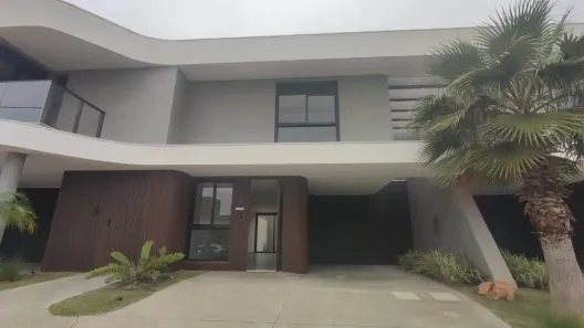 Casa de Condomínio com 3 Quartos para alugar, 157m² no Jardim Paraíso, Maringá