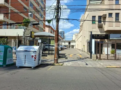 Lote/Terreno à venda, 557m² no Menino Deus, Porto Alegre