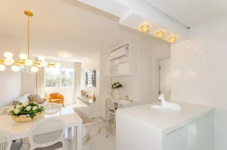 Apartamento com 1 Quarto à venda, 54m² no Três Figueiras, Porto Alegre