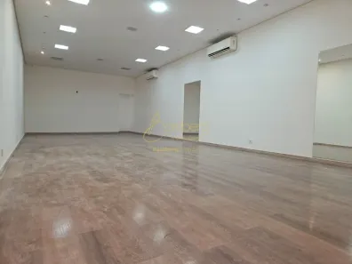 Ponto Comercial para alugar, 122m² no Mirandópolis, São Paulo