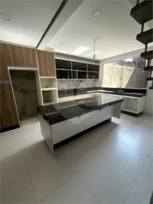 Casa com 4 Quartos à venda, 220m² no Vera Tereza, Caieiras