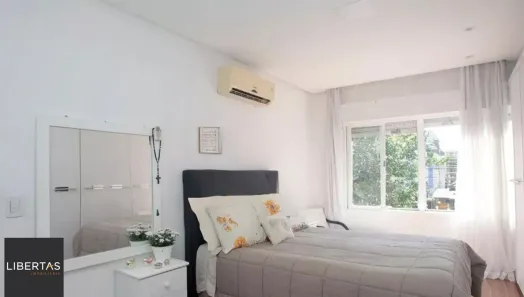 Apartamento com 2 Quartos à venda, 75m² no Santana, Porto Alegre