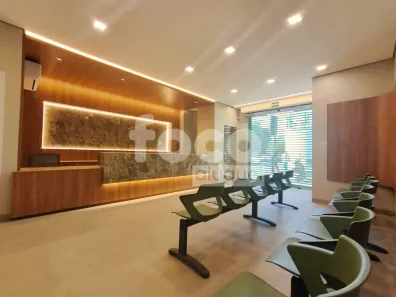 Prédio Comercial para alugar, 491m² no Centro, Uberlândia
