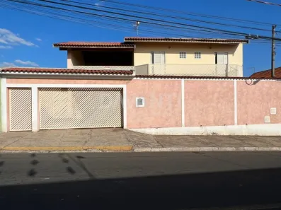 Sobrado com 4 Quartos à venda, 188m² no Parque Silva Azevedo (Nova Veneza), Sumaré