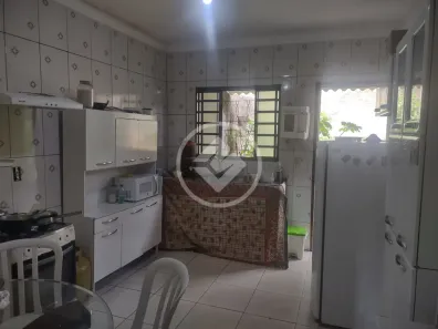 Casa com 3 Quartos à venda, 73m² no Residencial Arco-Íris, Anápolis