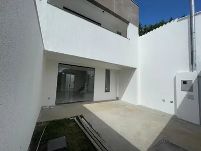 Casa com 3 Quartos à venda, 120m² no Santa Amélia, Belo Horizonte