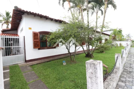 Casa com 4 Quartos à venda, 278m² no Parque Turistico, Peruíbe