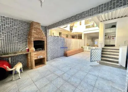 Casa com 3 Quartos à venda, 155m² no Campo Grande, Santos