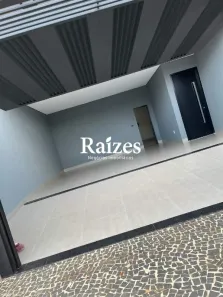 Casa com 3 Quartos à venda, 240m² no Novo Mundo, Uberlândia