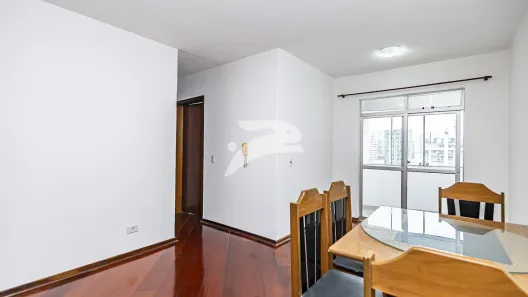 Apartamento com 1 Quarto para alugar, 43m² no Centro, Curitiba