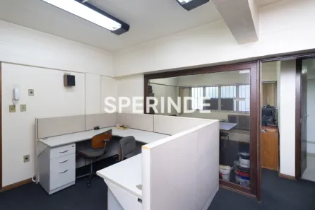 Sala Comercial para alugar, 166m² no Mont Serrat, Porto Alegre