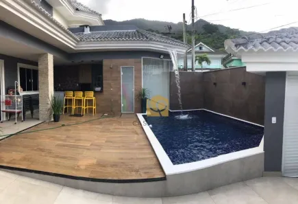 Casa com 3 Quartos à venda, 240m² no Vargem Pequena, Rio de Janeiro