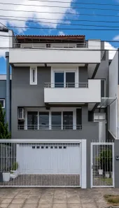 Casa com 3 Quartos à venda, 244m² no Hípica, Porto Alegre