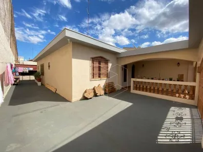 Casa com 3 Quartos à venda, 210m² no Jardim Santa Helena, Jaú