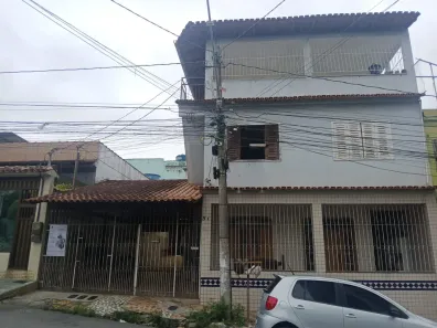 Apartamento com 2 Quartos para alugar, 110m² no Campo Grande, Cariacica