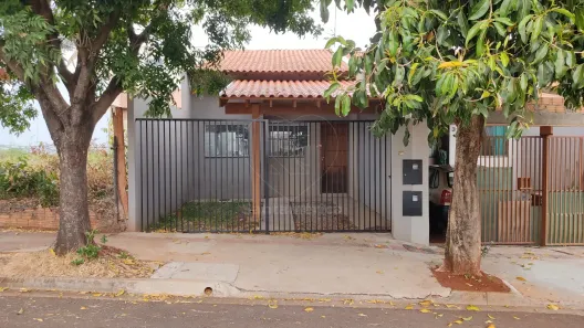 Casa com 3 Quartos à venda, 70m² no Jardim São Paulo II, Londrina