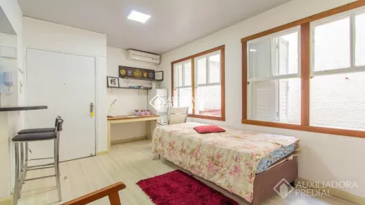 Apartamento com 1 Quarto para alugar, 35m² no Centro Histórico, Porto Alegre