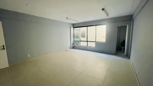 Sala Comercial para alugar, 32m² no Centro, Canoas