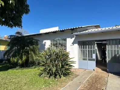 Casa com 3 Quartos para alugar, 90m² no Castelo Branco, Santa Cruz do Sul
