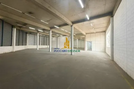 Galpão/Depósito/Armazém para alugar, 2150m² no Lapa, São Paulo
