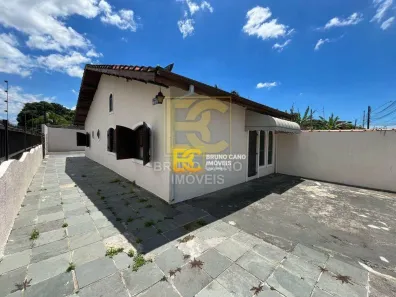 Casa com 3 Quartos à venda, 100m² no Centro, Peruíbe