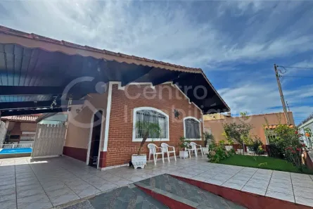 Casa com 3 Quartos à venda, 145m² no Jardim Imperador, Peruíbe