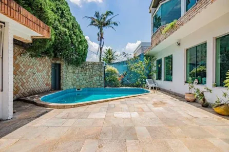 Casa com 4 Quartos à venda, 214m² no Bela Aliança, São Paulo