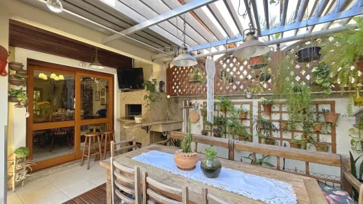 Casa de Condomínio com 3 Quartos à venda, 234m² no Cavalhada, Porto Alegre