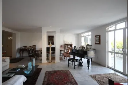Sobrado com 3 Quartos à venda, 400m² no Pacaembu, São Paulo