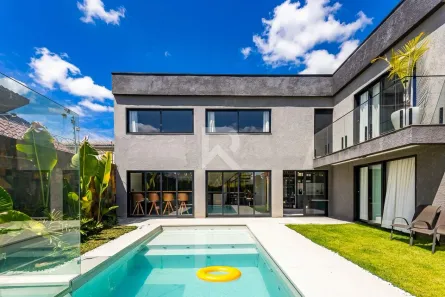 Casa com 3 Quartos à venda, 294m² no Santa Felicidade, Curitiba