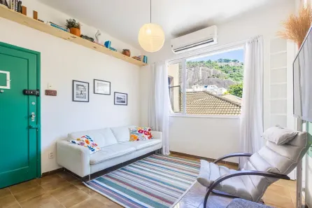 Apartamento com 2 Quartos para alugar, 65m² no Urca, Rio de Janeiro
