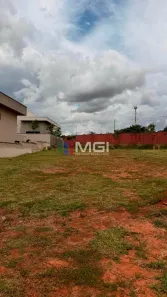Lote/Terreno à venda, 745m² no Jardins Itália, Goiânia