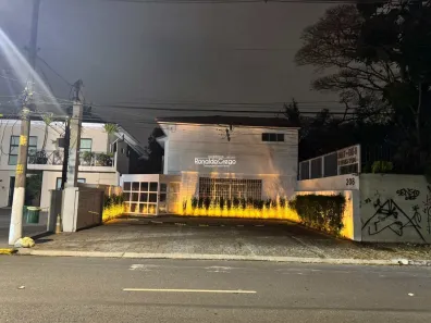 Casa com 4 Quartos para venda ou aluguel, 600m² no Jardim América, São Paulo