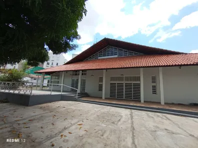 Imóvel Comercial com 4 Quartos para alugar, 455m² no Planalto, Teresina