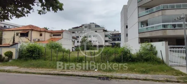 Lote/Terreno à venda, 680m² no Recreio dos Bandeirantes, Rio de Janeiro