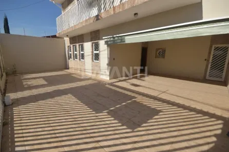Sobrado com 4 Quartos à venda, 312m² no Jardim Nova Europa, Campinas