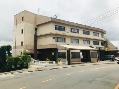 Sala Comercial para alugar, 55m² no Jardim Nomura, Cotia