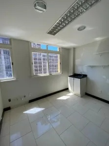 Sala Comercial para alugar, 280m² no Centro Histórico, Porto Alegre