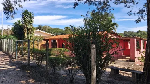 Fazenda/Sítio com 3 Quartos à venda, 1000m² no Centro, Florestal