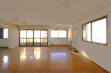 Apartamento com 4 Quartos à venda, 200m² no Jardim Europa, São Paulo