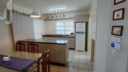 Casa com 4 Quartos à venda, 204m² no Ponta das Canas, Florianópolis