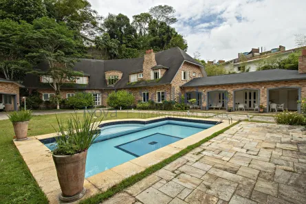 Casa com 4 Quartos para alugar, 703m² no Vila Morumbi, São Paulo