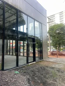 Ponto Comercial para alugar, 130m² no São João, Porto Alegre