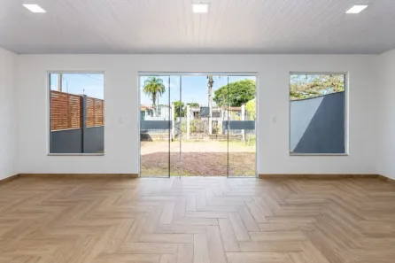 Casa com 3 Quartos à venda, 130m² no Niterói, Canoas