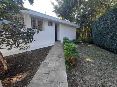 Casa com 3 Quartos para alugar, 250m² no Cidade Jardim, São Paulo