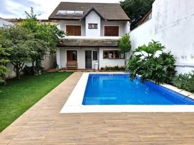 Sobrado com 4 Quartos à venda, 244m² no Vila Esperia ou Giglio, Atibaia