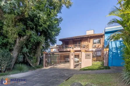 Casa com 4 Quartos à venda, 300m² no Chácara das Pedras, Porto Alegre