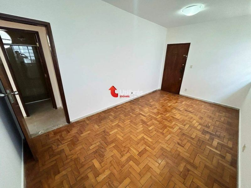 Apartamento com 2 quartos — Sagrada Família, Belo Horizonte