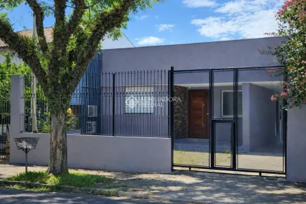 Casa com 2 Quartos à venda, 101m² no Jardim Itu, Porto Alegre